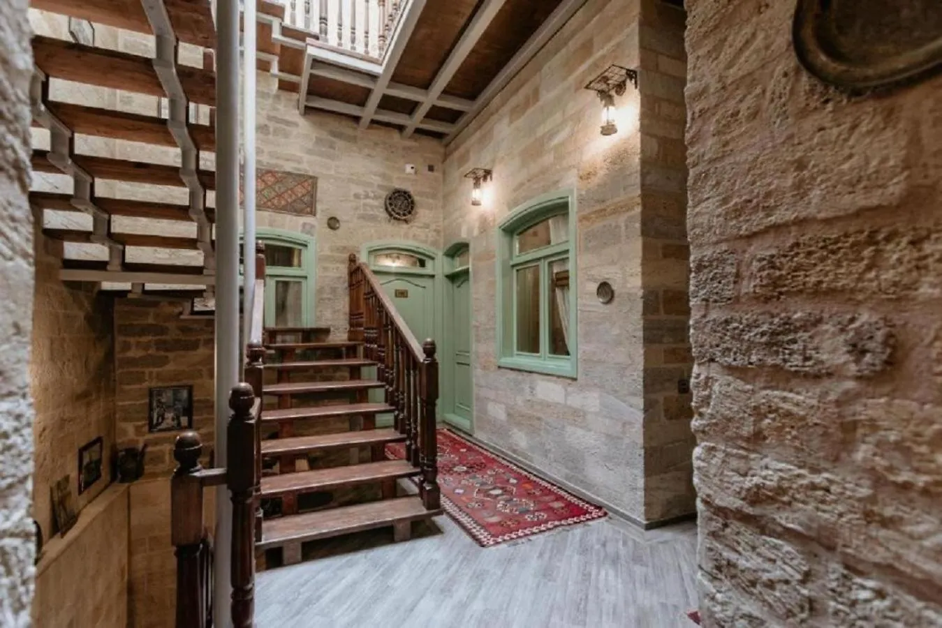 Qesr Hot Iki Hotel Baku 0*,  Azerbaijan