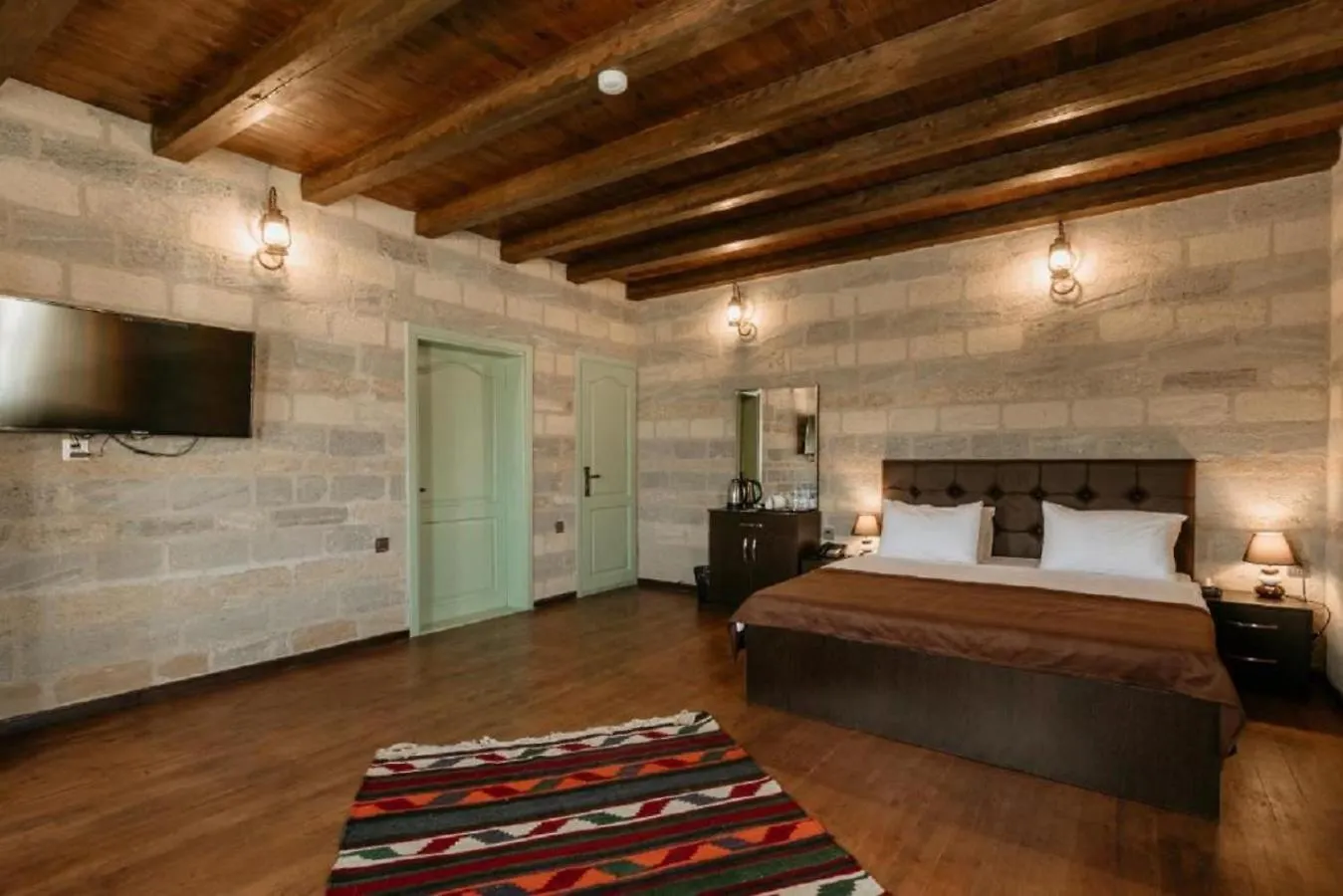Qesr Hot Iki Hotel Baku Azerbaijan